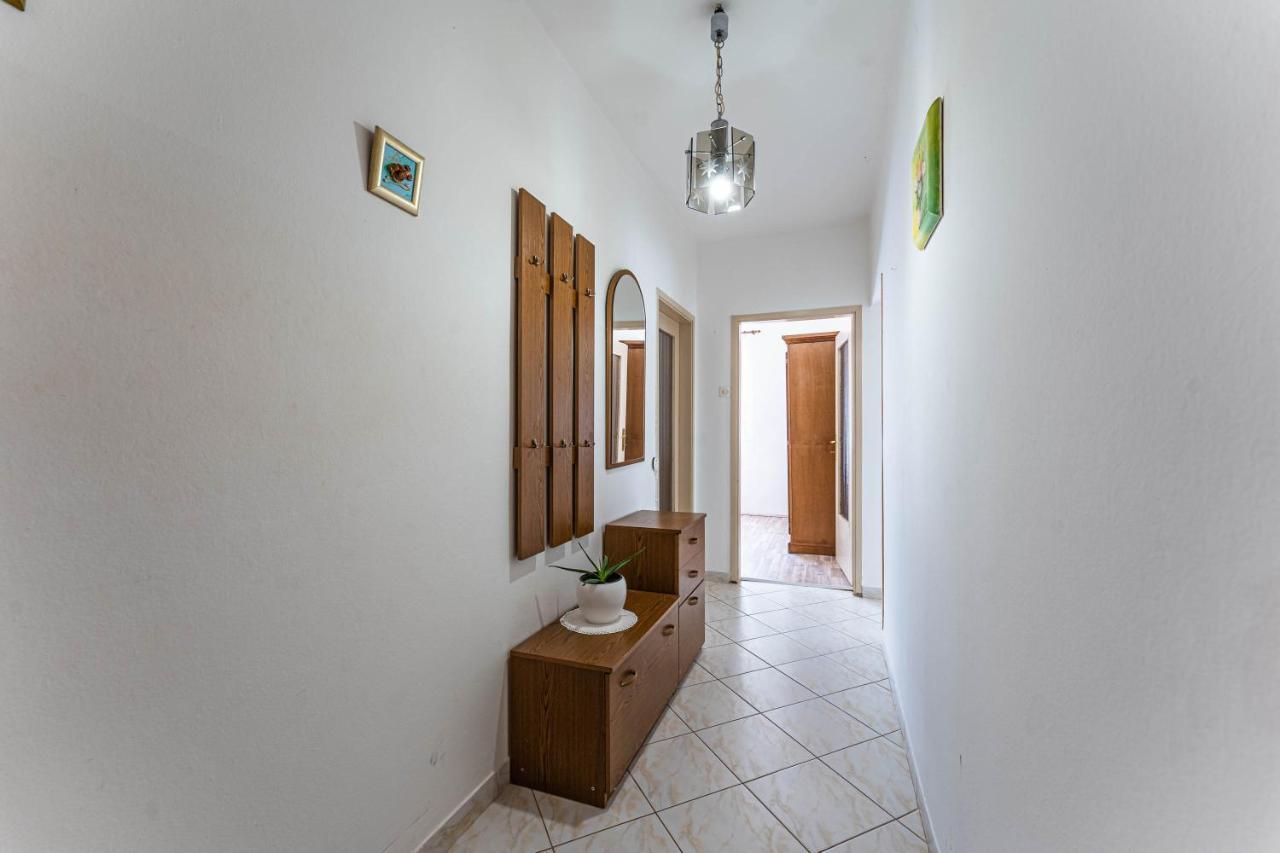 Apartman Ana Apartment Pula Luaran gambar